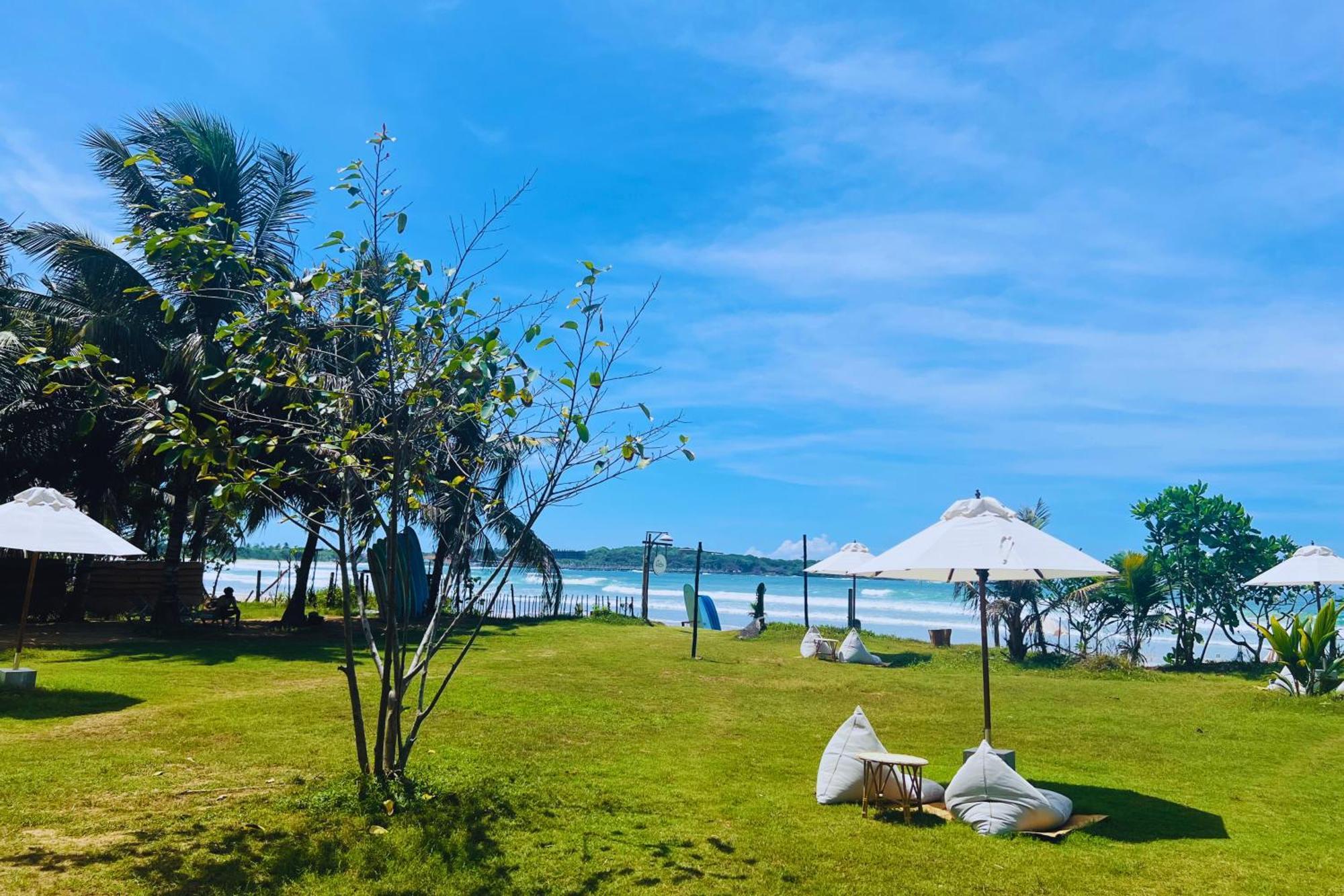 Calma - Surf, Yoga & Coffee On A Private Beach ดิคเวลลา ภายนอก รูปภาพ