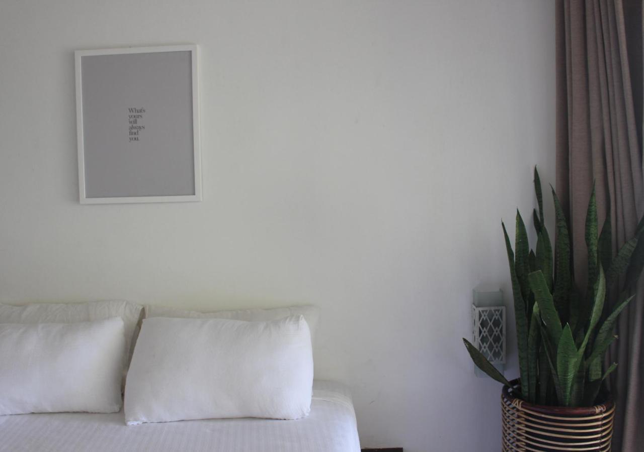 Calma - Surf, Yoga & Coffee On A Private Beach ดิคเวลลา ภายนอก รูปภาพ